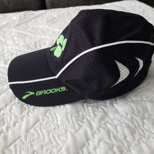 shamrock running hat